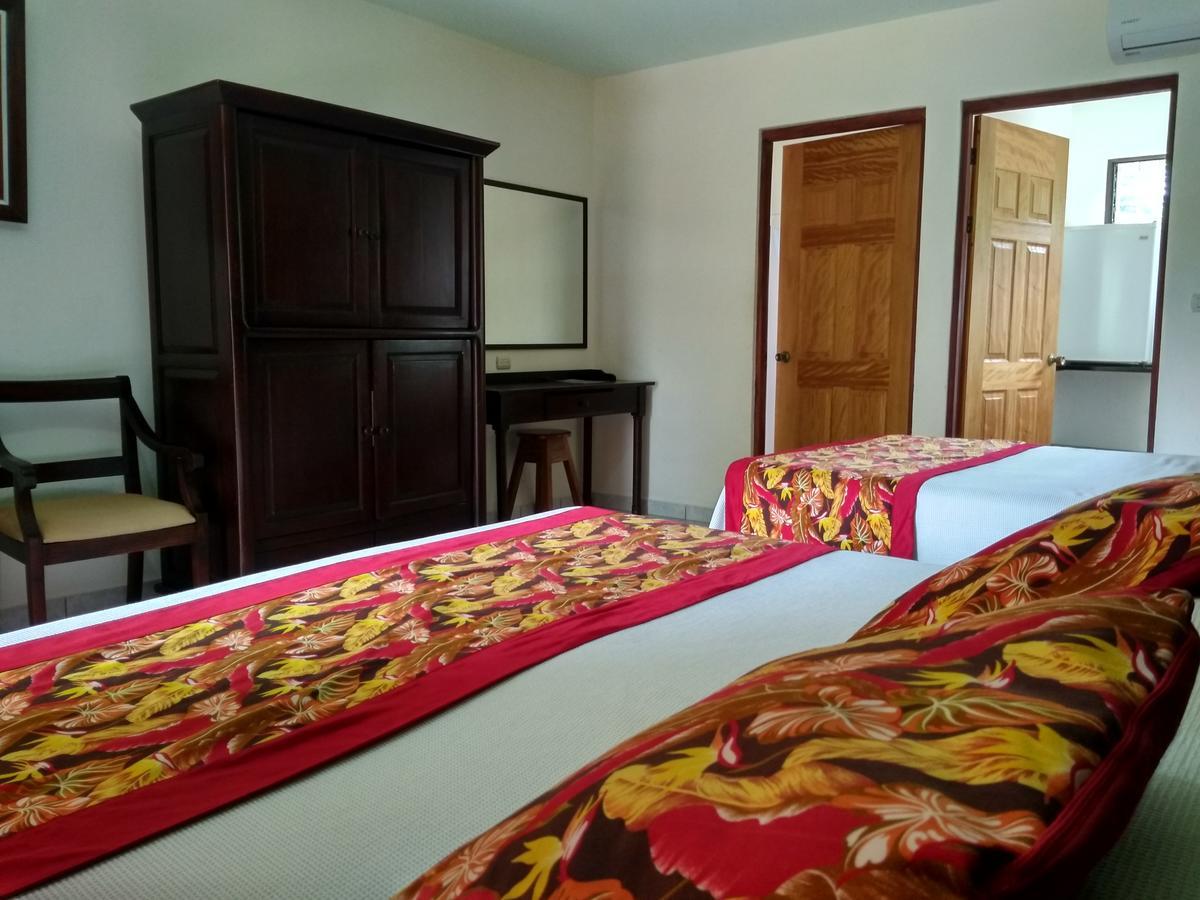 Hotel Alkamar 탐보르 외부 사진